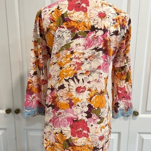 Sundance Cotton Floral Tunic Top with Embroidery Finish - Picture 4 of 13
